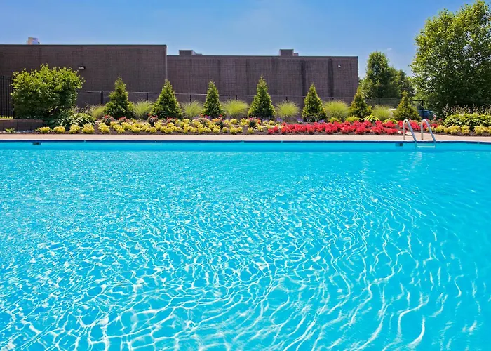 Radisson Hotel Freehold